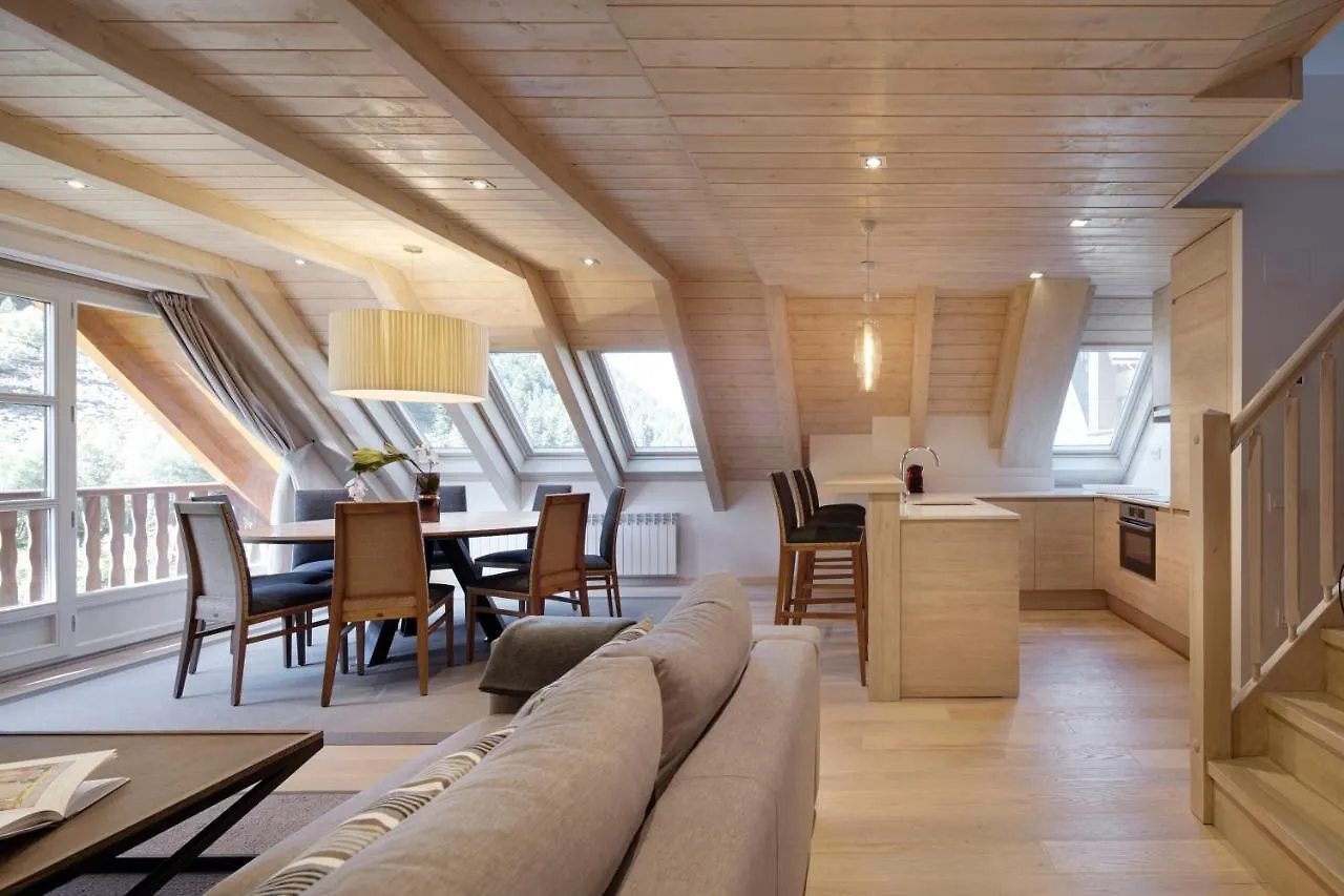 Val De Ruda Luxe 44 By Feelfree Rentals Baqueira Beret Apartment